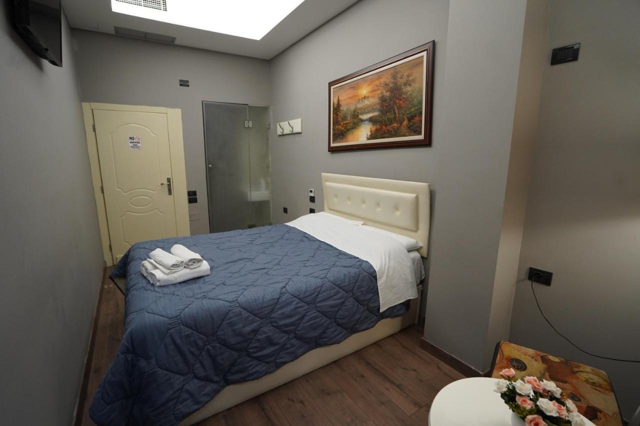 Driti Hotel Tirana Albania Kültér fotó