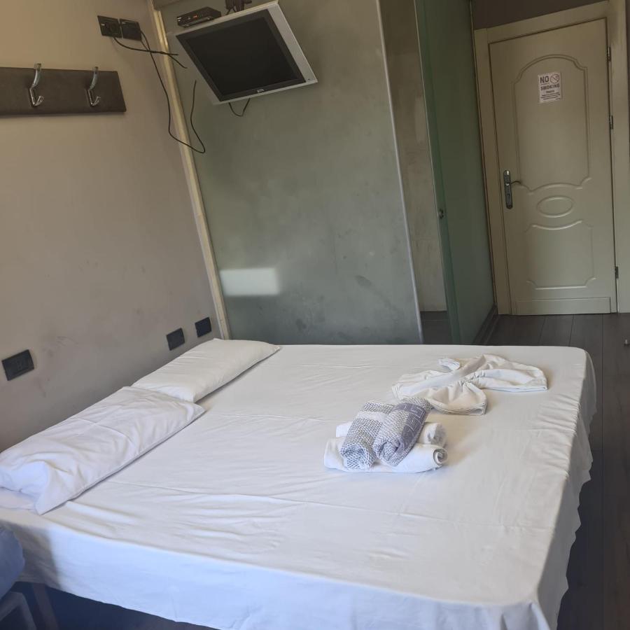 Driti Hotel Tirana Albania Kültér fotó