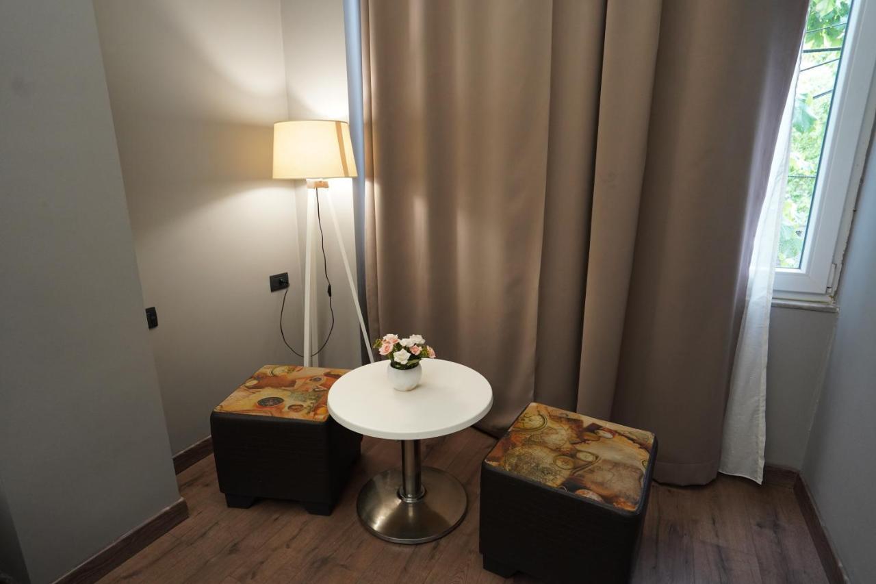 Driti Hotel Tirana Albania Kültér fotó
