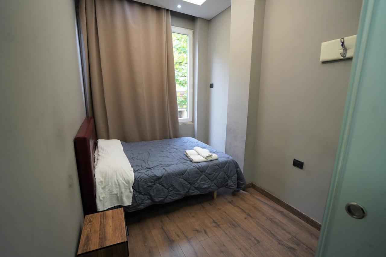 Driti Hotel Tirana Albania Kültér fotó