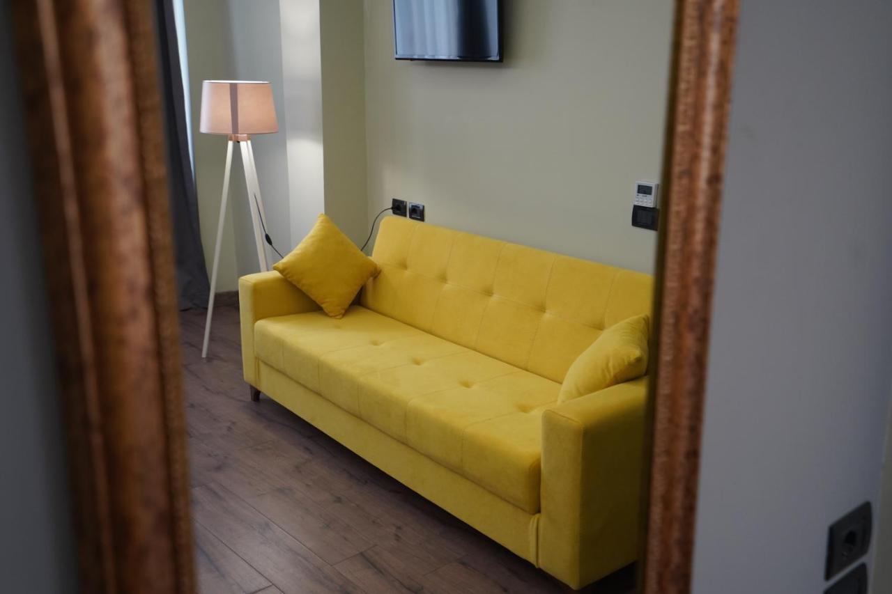 Driti Hotel Tirana Albania Kültér fotó