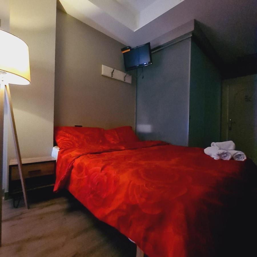 Driti Hotel Tirana Albania Kültér fotó