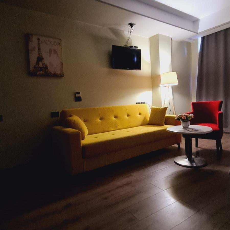 Driti Hotel Tirana Albania Kültér fotó